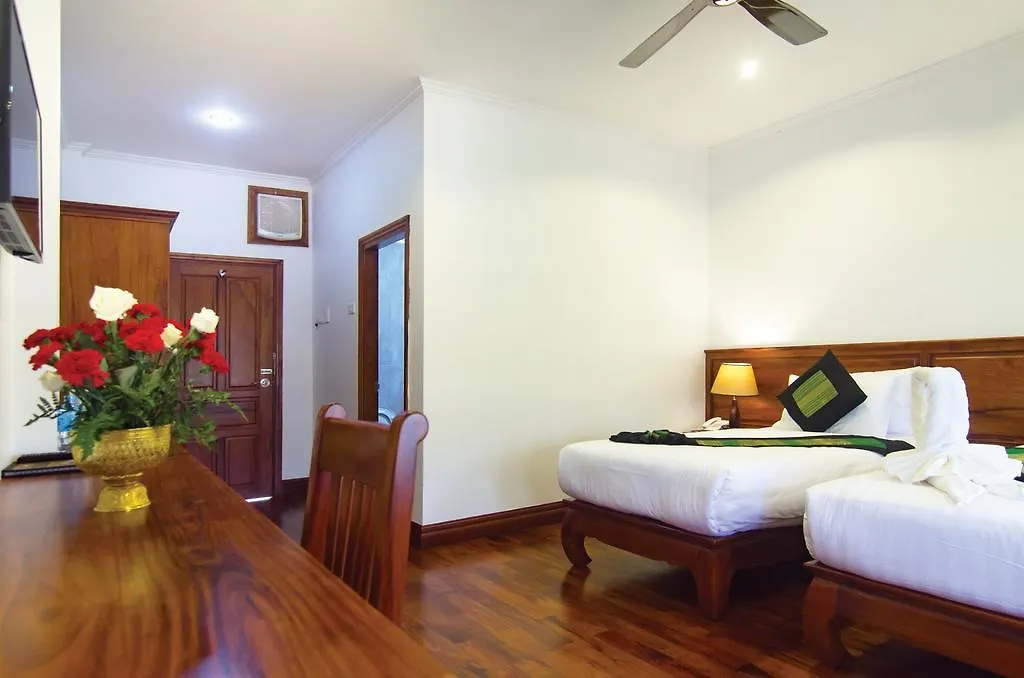 Villa Chitdara Luang Prabang 2*,  Laos